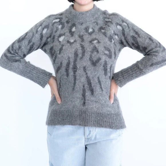 All Saints Grey Animal Print 55% Mohair, 13% Wool Crewneck Sweater XSmall - Picture 2 of 14